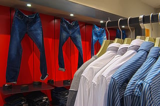 Display tips for clothing stores