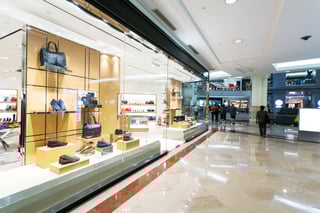 How to Use the Right Lights to Drive Retail Sales How to Use the Right Lights to Drive Retail Sales