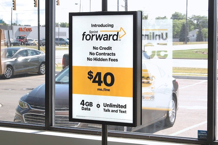 Sprint Double Sided Illuminated Pole Mounted Window Sign DSC_8784 740x492