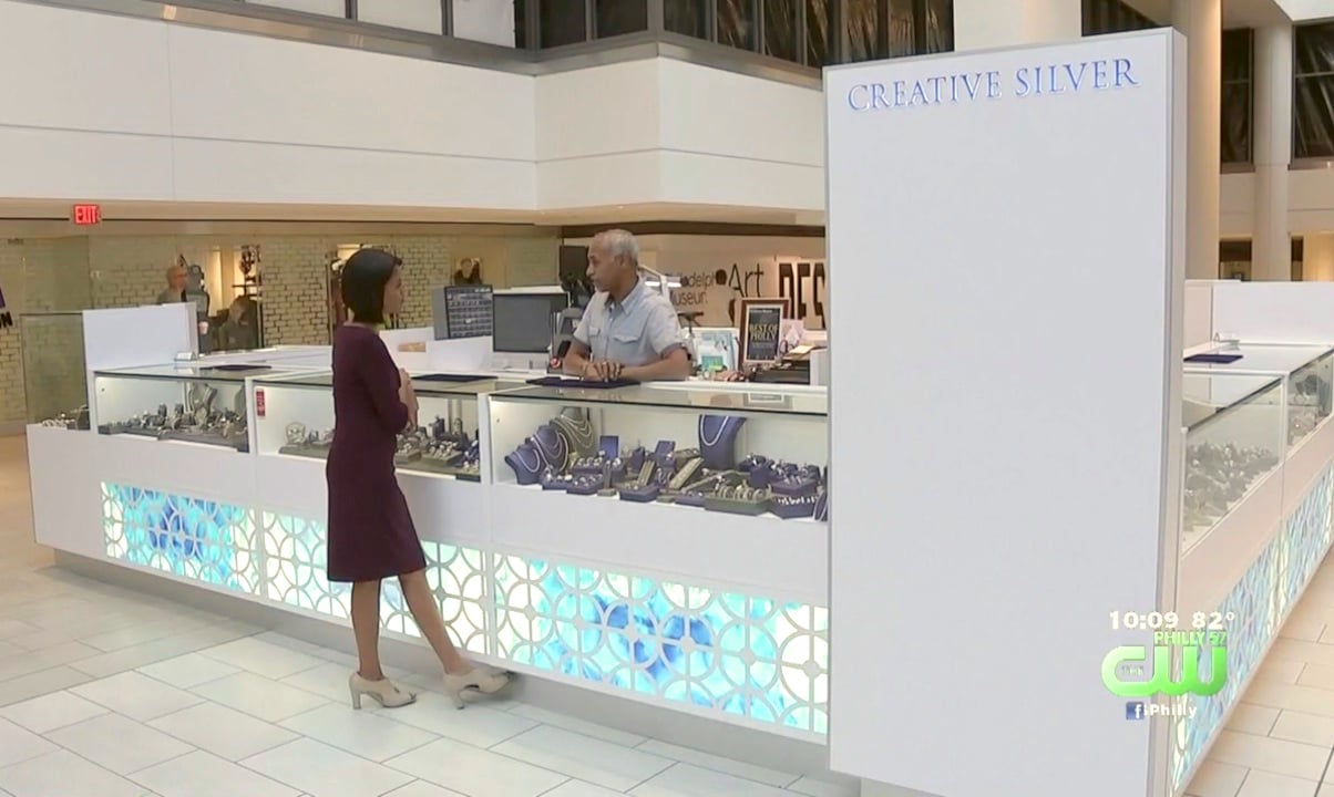 Creative Silver Kiosk on CW TV News DSC_2061_KE