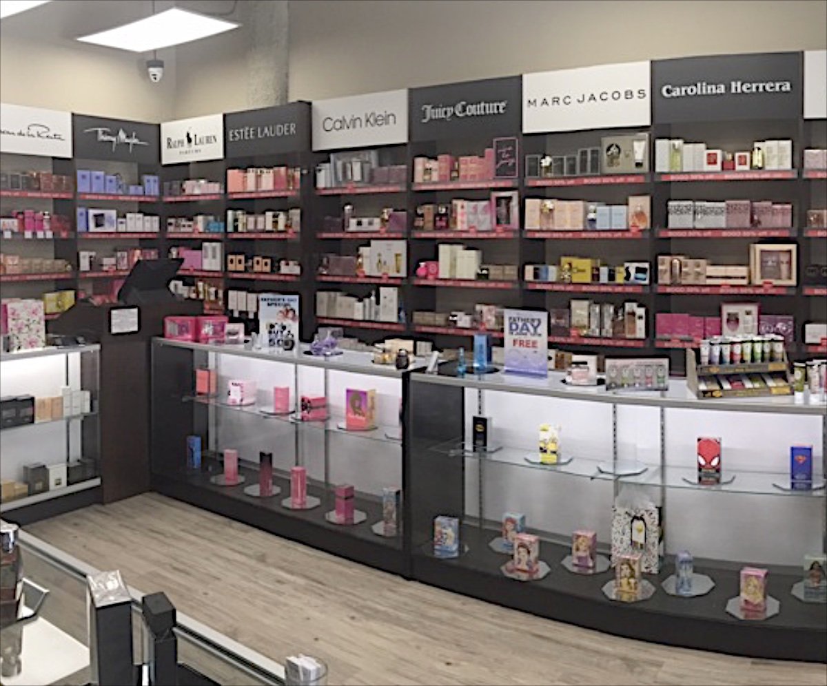 Fragrance Outlet Store Sales and Display Shelving Wall Units