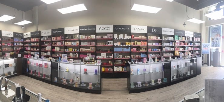 The Fragrance Outlet Store IMG_7053.JPG